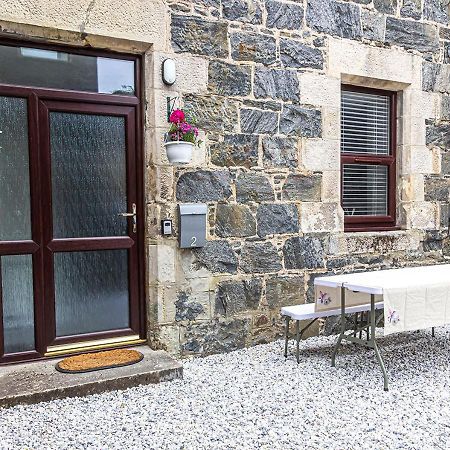 The Old Coach House Apartment Лохинвер Экстерьер фото